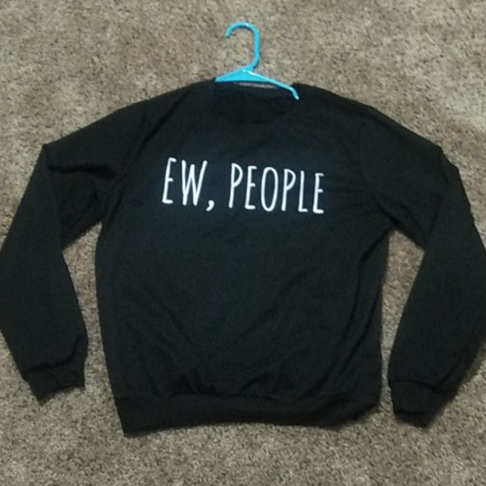 Medium cloth sweater